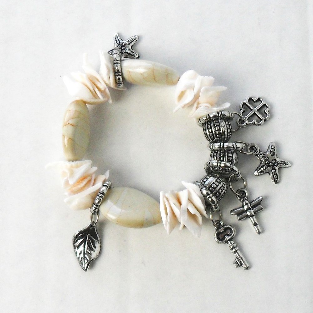 NEW - Cream  Stretch Beaded Bracelet Silver Tone Charms
